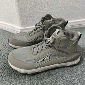 Altra Lone Peak Hiker Boots Shoes Womens 11 mid Trail Running Walking